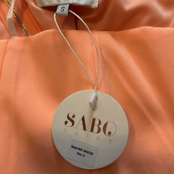 Sabo Skirt Crop Top and Skirt Set - Picture 4 of 4